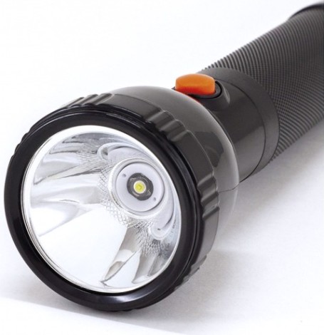Фонарь ЯРКИЙ ЛУЧ LA-230 MAG узконаправл. луч, вст. зу micro-usb [4606400106517]
