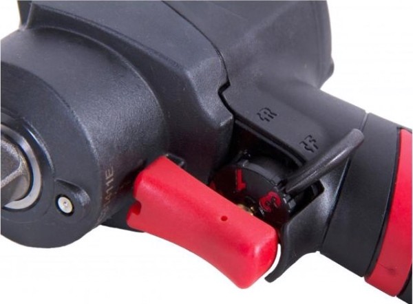 Гайковерт пневматический MIGHTY SEVEN NC-4232Q ударный 1/2", 746 нм, укороченный Гайковерт пневматический MIGHTY SEVEN NC-4232Q ударный 1/2", 746 нм, укороченный