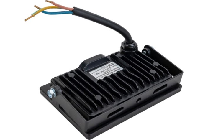Прожектор GLANZEN FAD-0002-20-12V-SL светодиодный, низковольтный Прожектор GLANZEN FAD-0002-20-12V-SL светодиодный, низковольтный