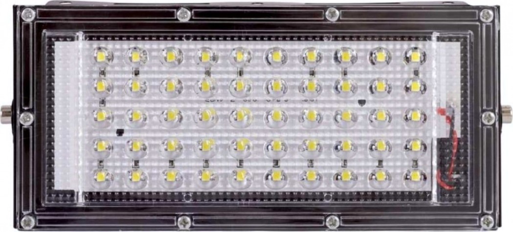 Прожектор GLANZEN FAD-0030-10-12V светодиод. с зажимами "крокодил" Прожектор GLANZEN FAD-0030-10-12V светодиод. с зажимами "крокодил"