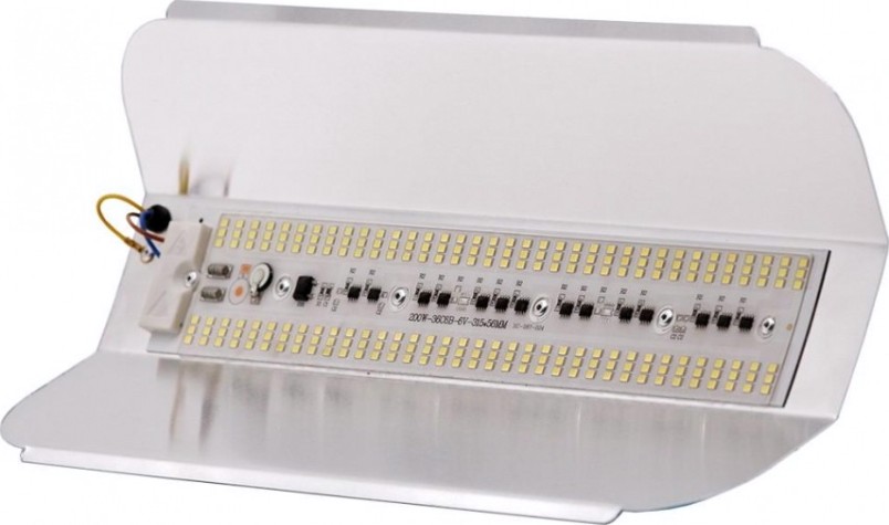 Прожектор GLANZEN FAD-0040-200 SMD IP65 6500K