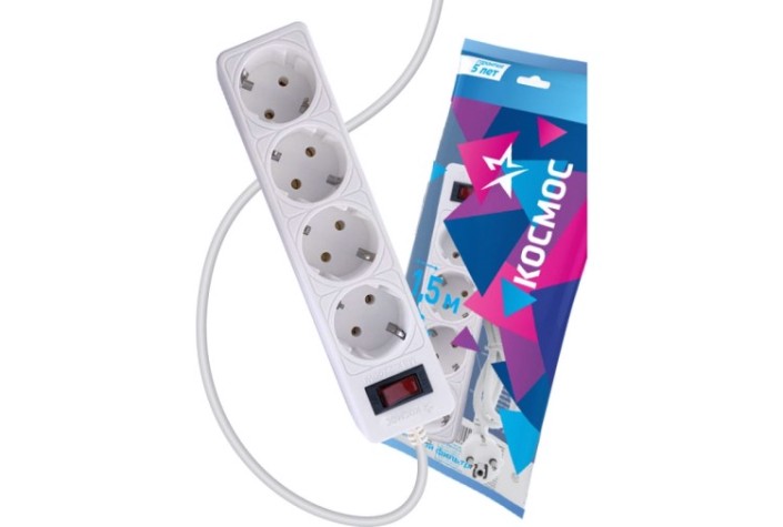 Сетевой фильтр КОСМОС FKsm1.5m-4g с заземлением 3*0,75мм², черный [FKsm1.5m-4g(W)]