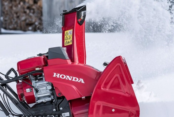 Снегоуборщик бензиновый гусеничный HONDA HSS 760A ETD с электростартером [HSS760AETD]