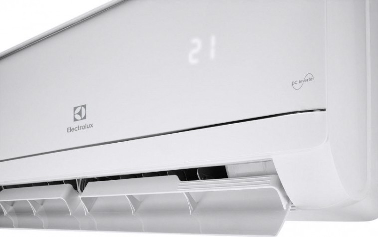 Сплит-система с инверторным управлением ELECTROLUX EACS/I-12HSK/N3 Skandi DC [НС-1481649]