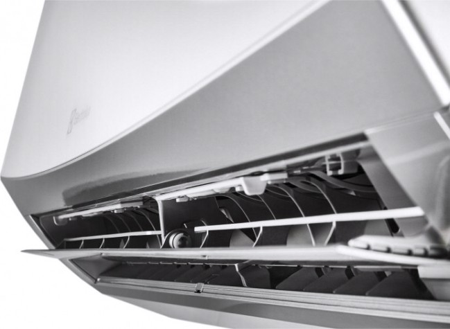 Сплит-система с инверторным управлением ELECTROLUX EACS/I-18HG-MILK2/N8 Air Gate 2 Super DC [НС-1108921]