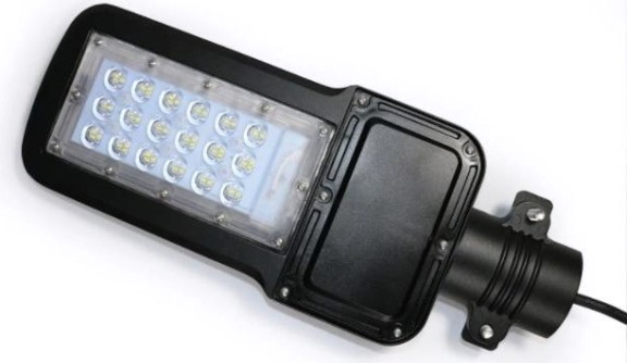 Светильник уличный GAUSS Qplus 30w 3600lm 5000k 120-260v ip65 370*145*45мм черный [629535330]