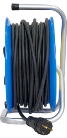 Удлинитель на катушке GLANZEN EB-40-011 силовой КГ 3х2,5 ip44 с выкл. 4 гн. Удлинитель на катушке GLANZEN EB-40-011 силовой КГ 3х2,5 ip44 с выкл. 4 гн.